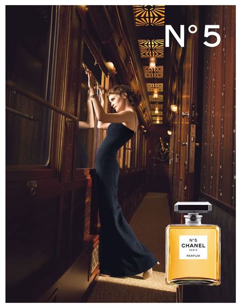 CHANEL NO.5 COMMERCIAL AVEC/WITH AUDREY TAUTOU / .